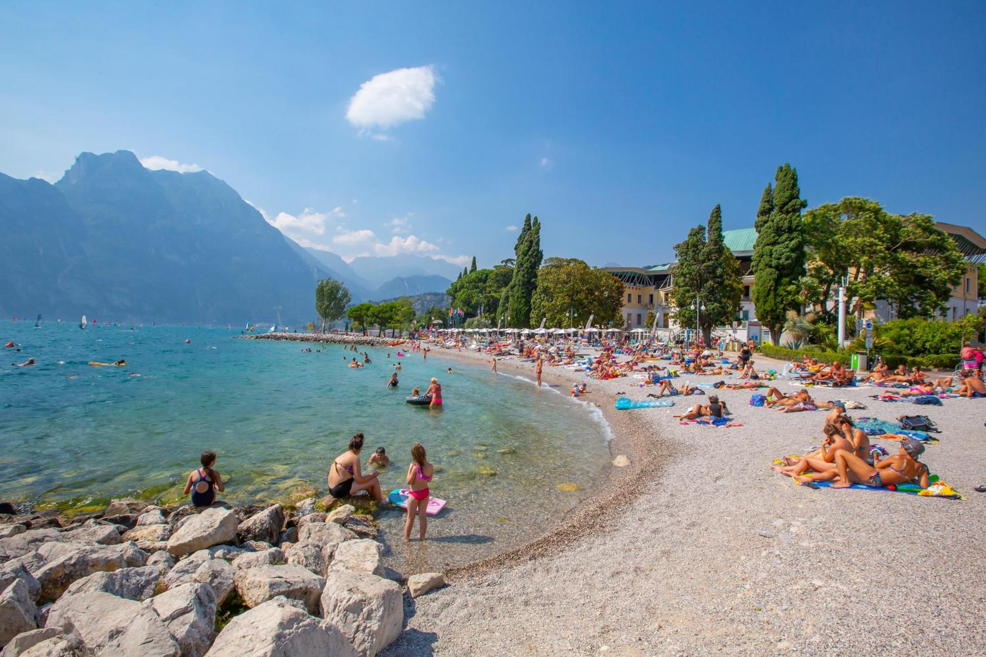 Residenza Rocca Del Lago - Happy Rentals Riva del Garda Exterior photo